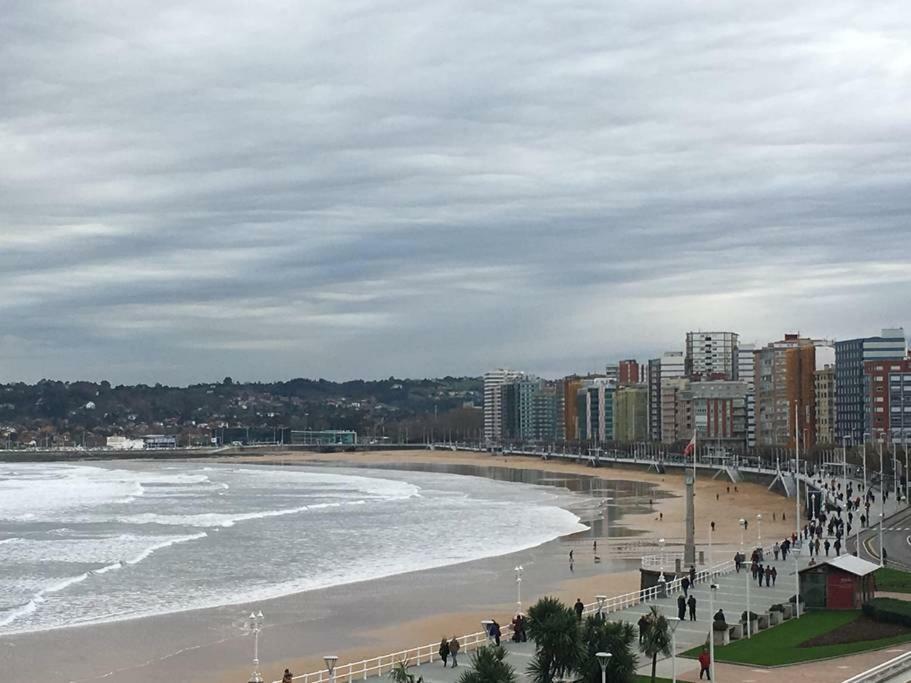 Апартаменти Apartamento Nautico Хіхон Екстер'єр фото